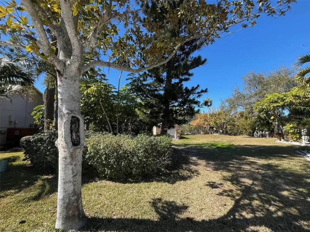 Lot 96 Blue Jay Circle Palm Harbor FL 34683