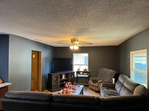 4755 20th Street Zephyrhills FL 33542