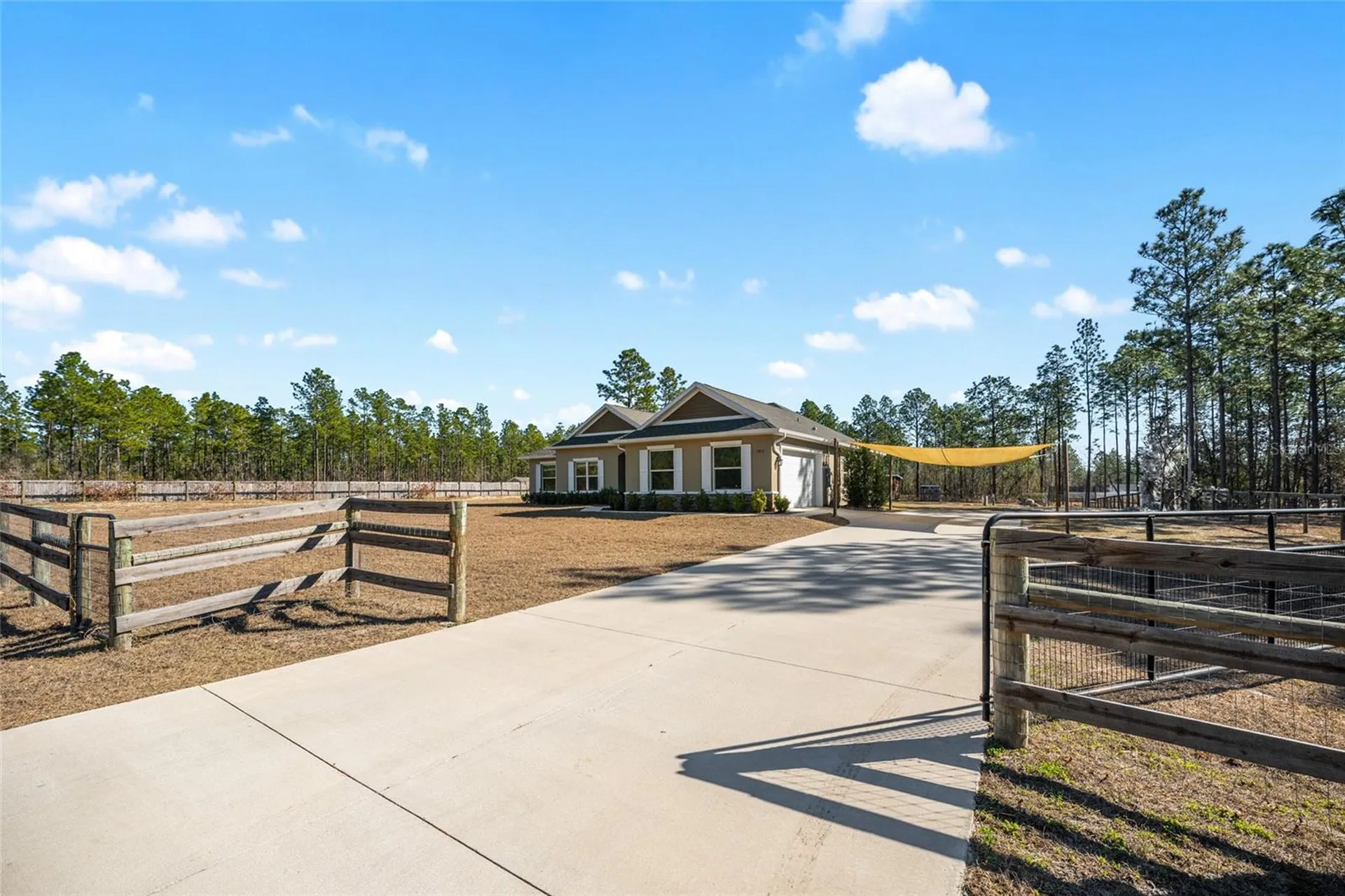 8855 SW 129th Terrace Road Dunnellon FL 34432