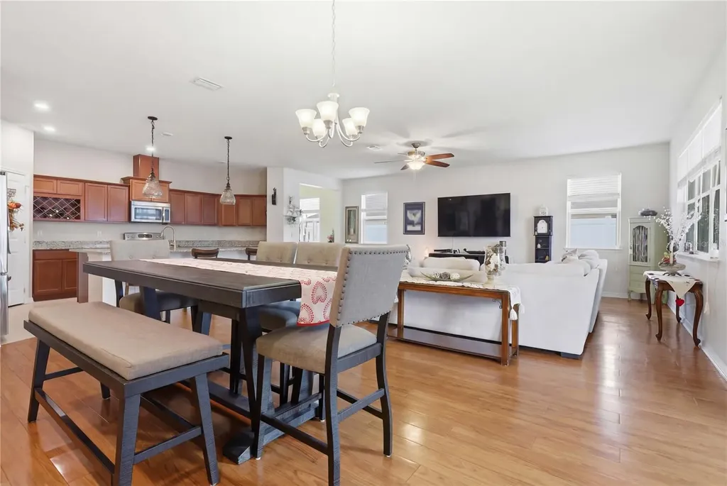 129 Alexandria Circle Deland FL 32724