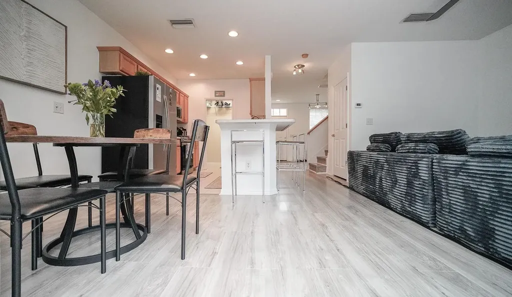 10023 Tate Lane Tampa FL 33626