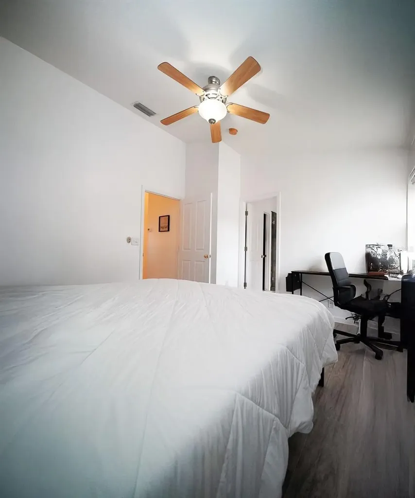 10023 Tate Lane Tampa FL 33626