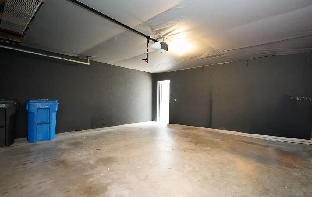 10023 Tate Lane Tampa FL 33626