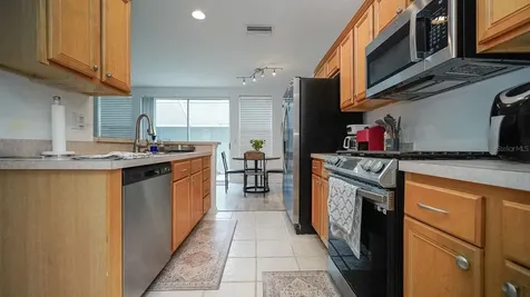 10023 Tate Lane Tampa FL 33626