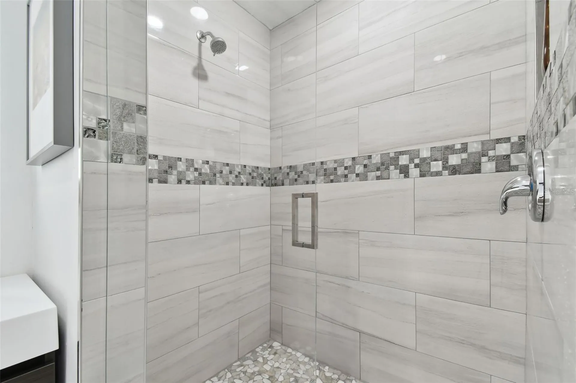 21 Crescent Place S St Petersburg FL 33711