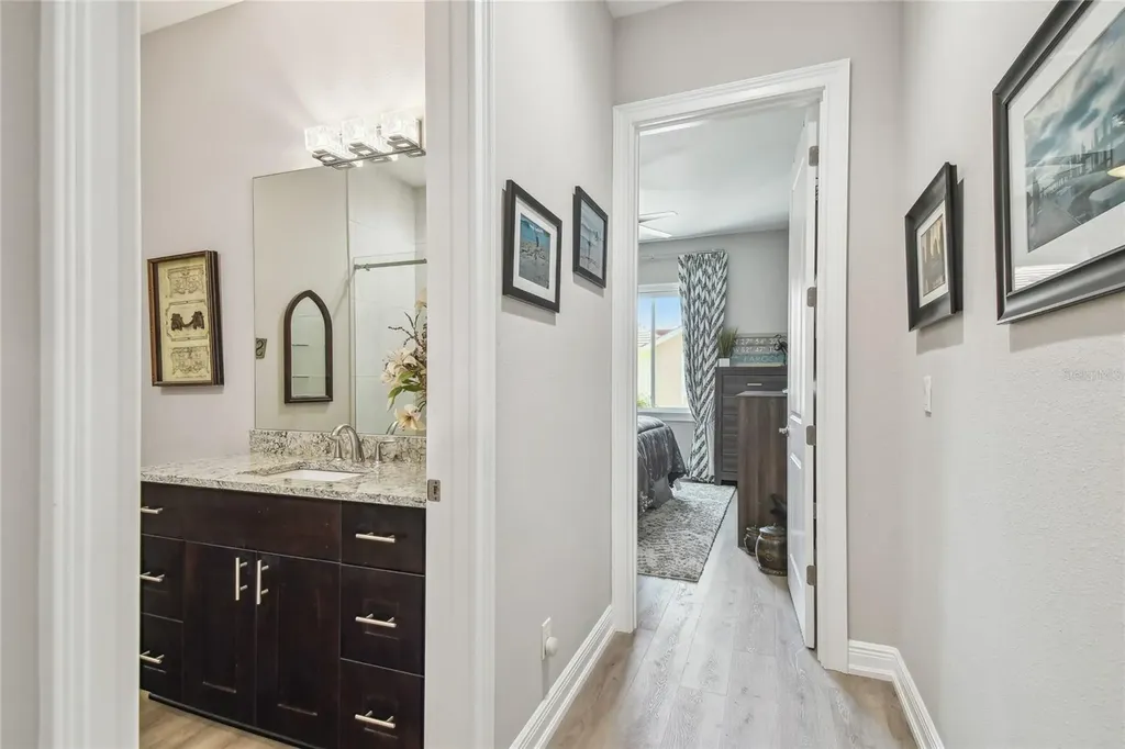 17 Franklin Court S St Petersburg FL 33711