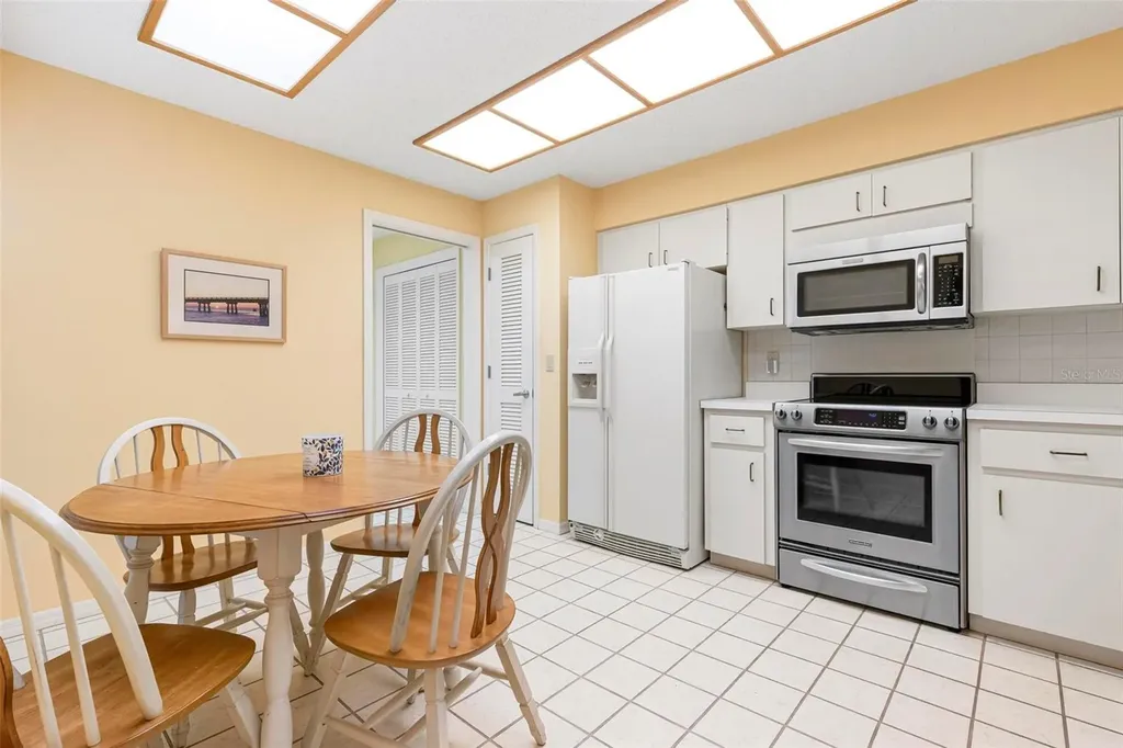 3920 Wilshire Court Sarasota FL 34238