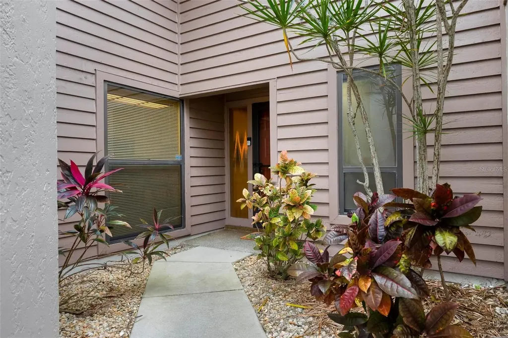 3920 Wilshire Court Sarasota FL 34238