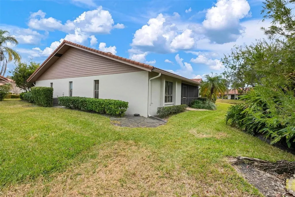 3920 Wilshire Court Sarasota FL 34238