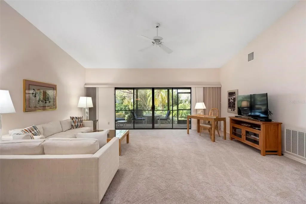 3920 Wilshire Court Sarasota FL 34238