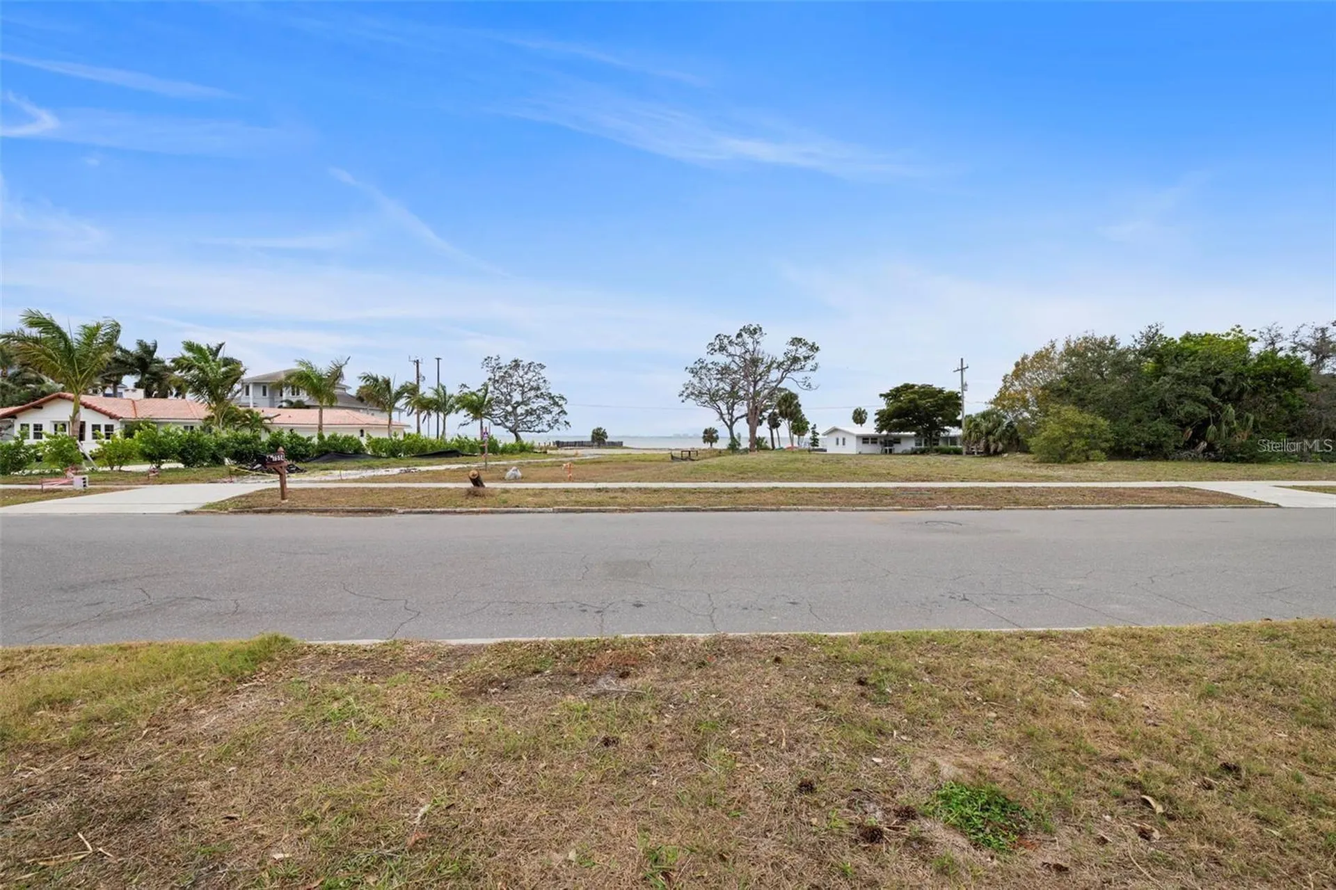 7510 Westmoreland Drive Sarasota FL 34243