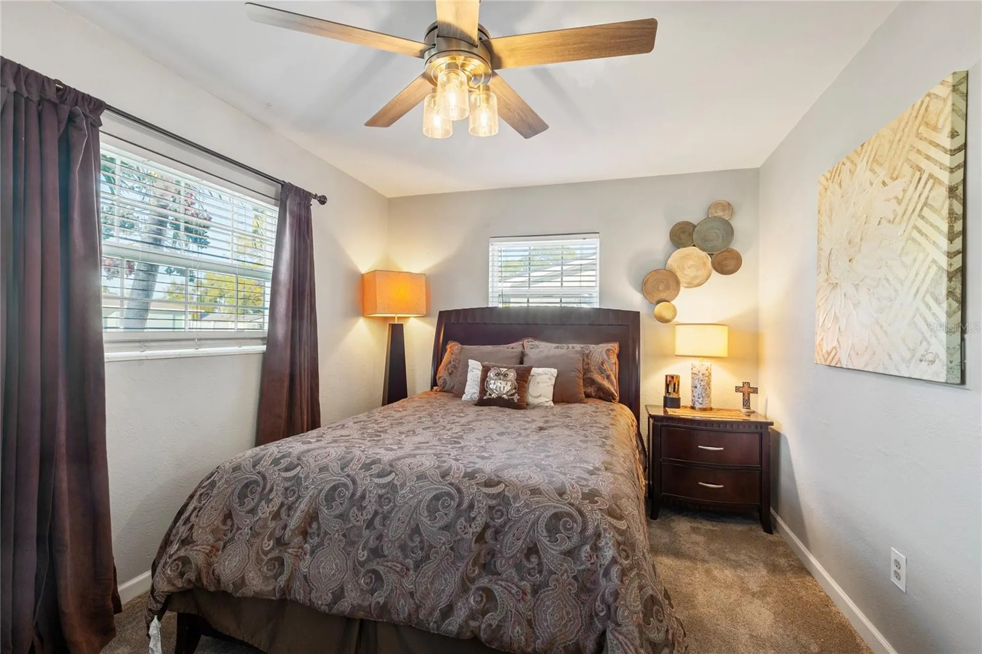1832 69th Avenue S St Petersburg FL 33712