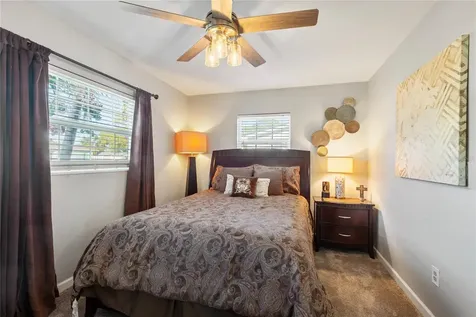 1832 69th Avenue S St Petersburg FL 33712