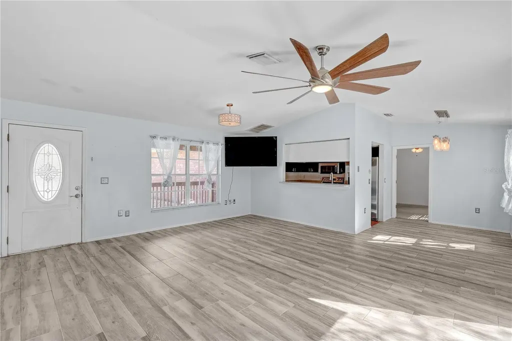 8849 Richmond Street Gibsonton FL 33534