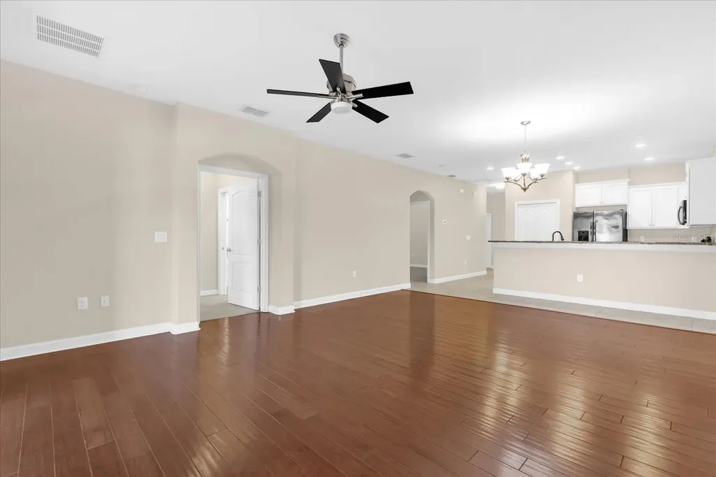8933 Azalea Sands Lane Davenport FL 33896