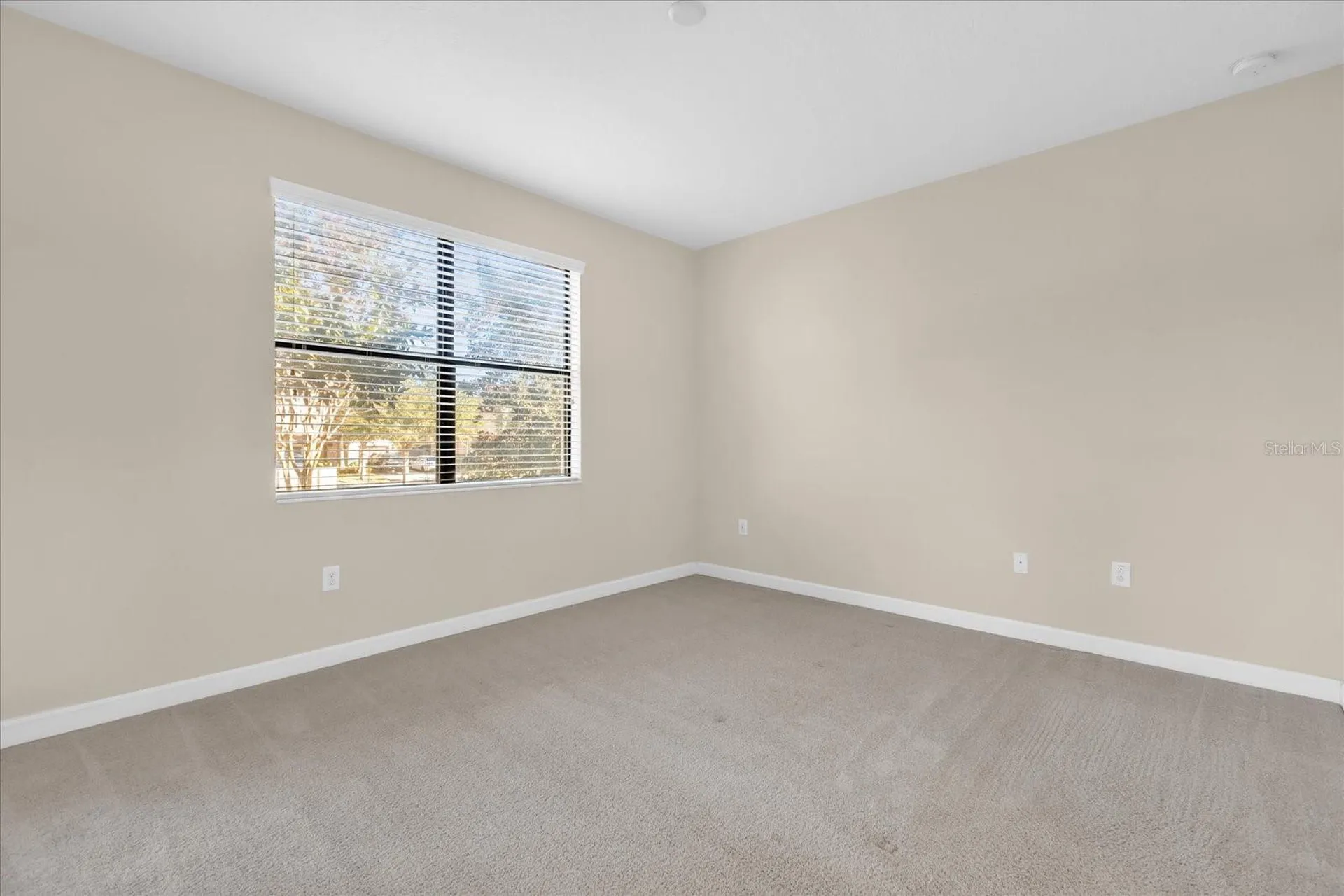 8933 Azalea Sands Lane Davenport FL 33896