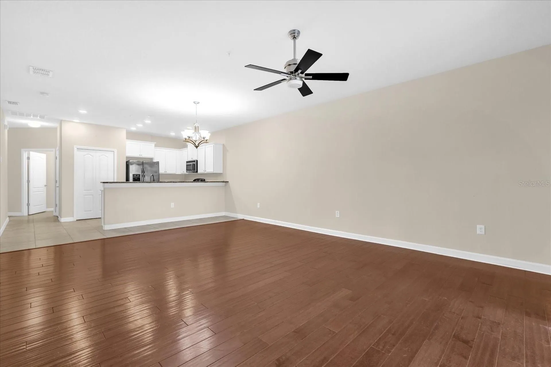 8933 Azalea Sands Lane Davenport FL 33896