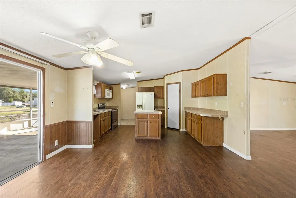 32443 Memory Lane Leesburg FL 34788