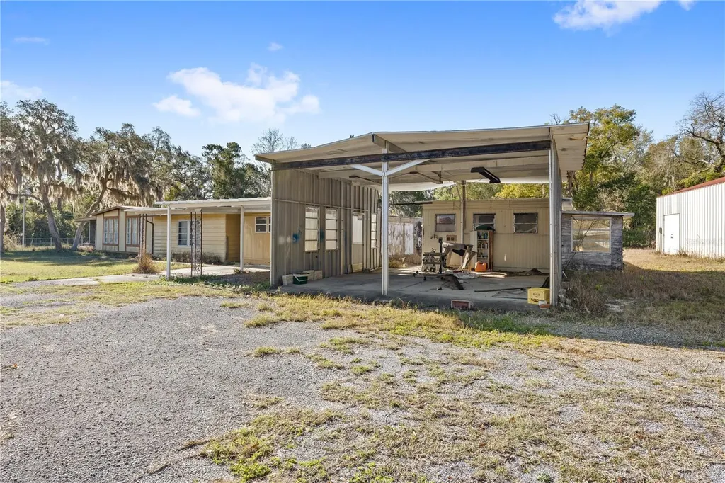 32443 Memory Lane Leesburg FL 34788