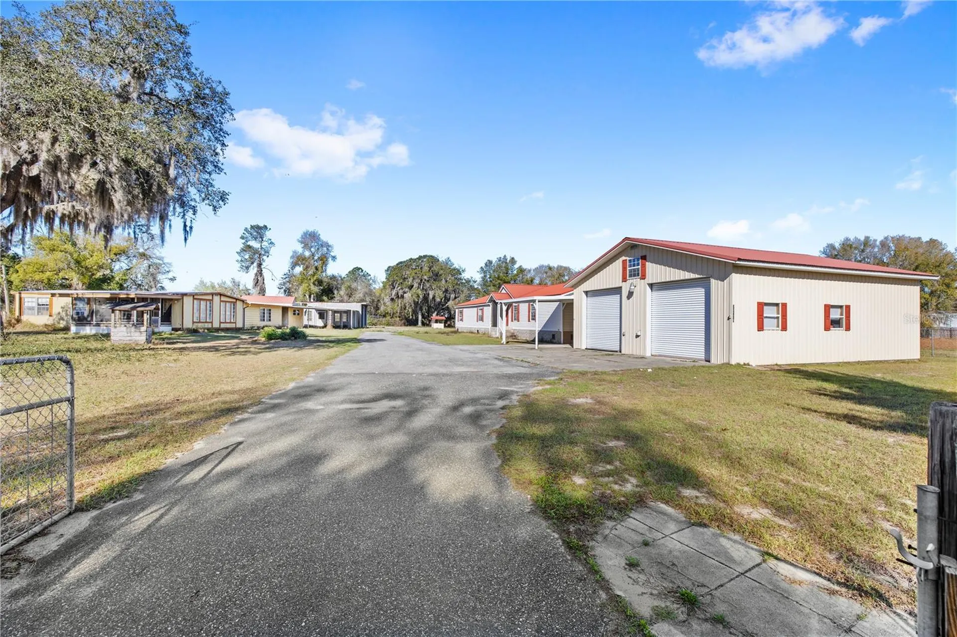 32443 Memory Lane Leesburg FL 34788