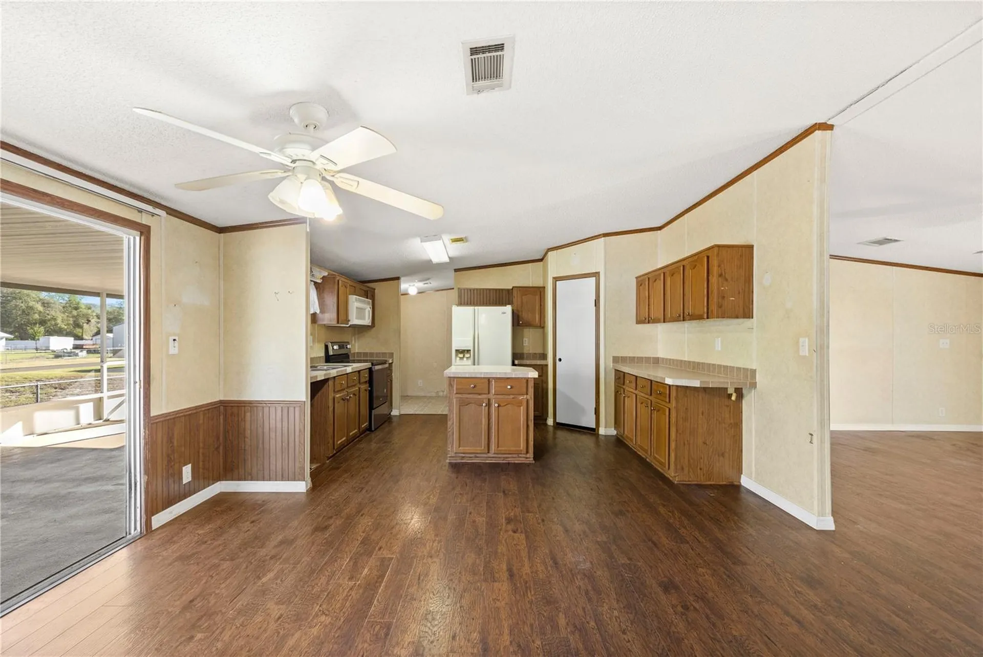 32443 Memory Lane Leesburg FL 34788