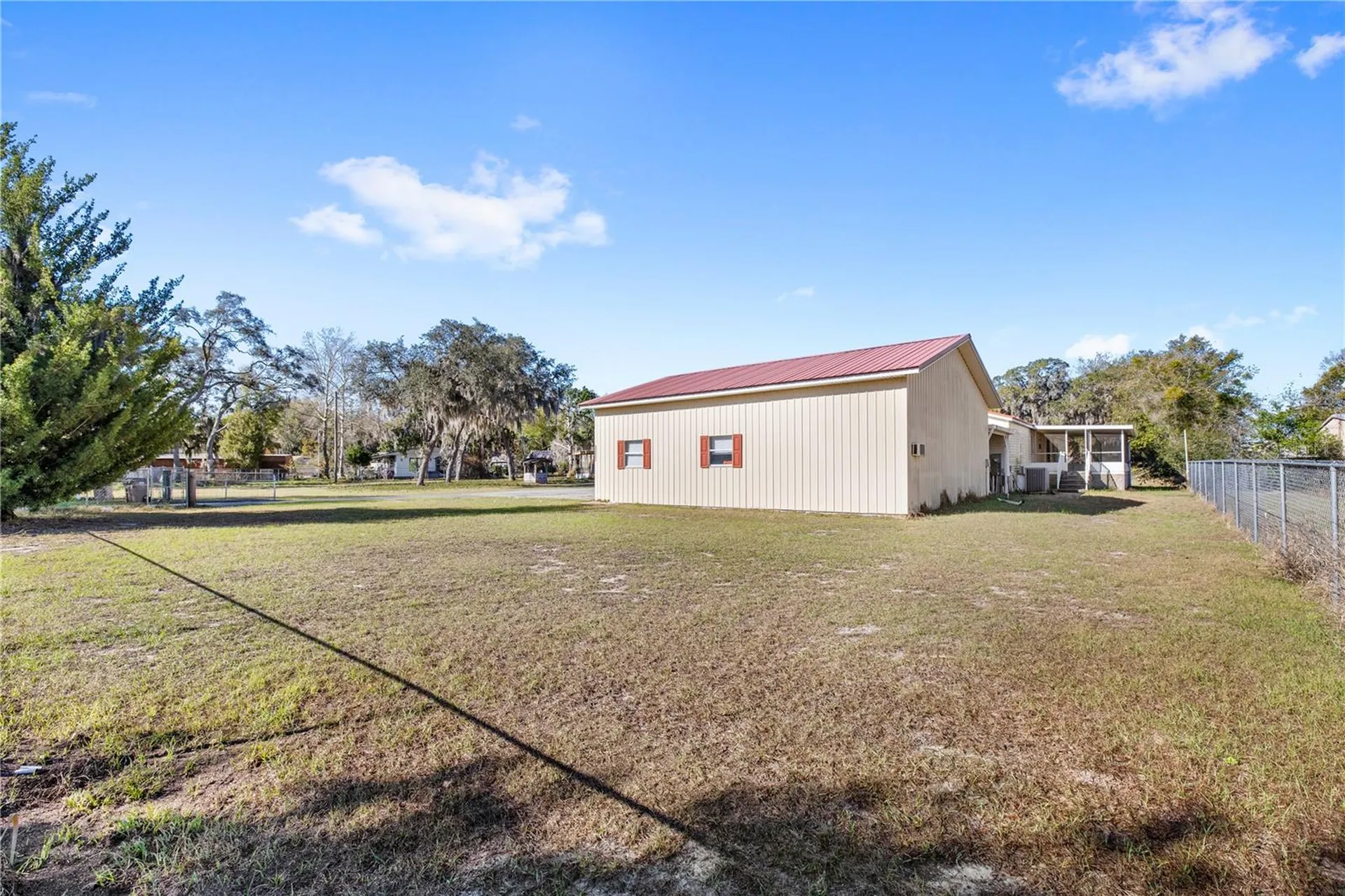 32443 Memory Lane Leesburg FL 34788