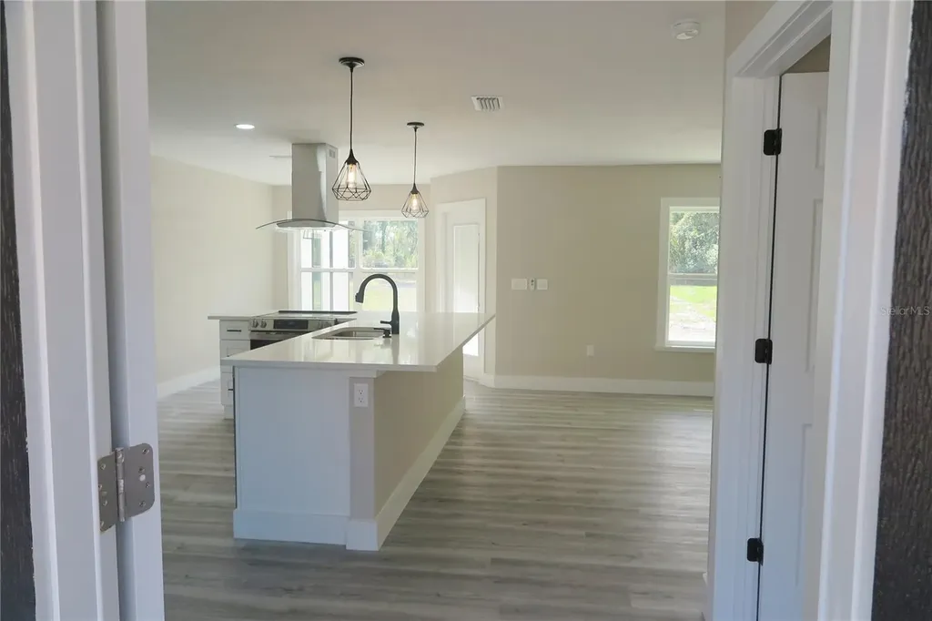 21315 NE 35th Place Hawthorne FL 32640