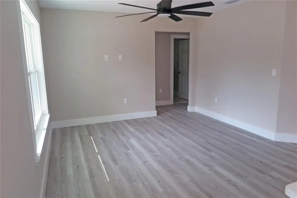 21315 NE 35th Place Hawthorne FL 32640