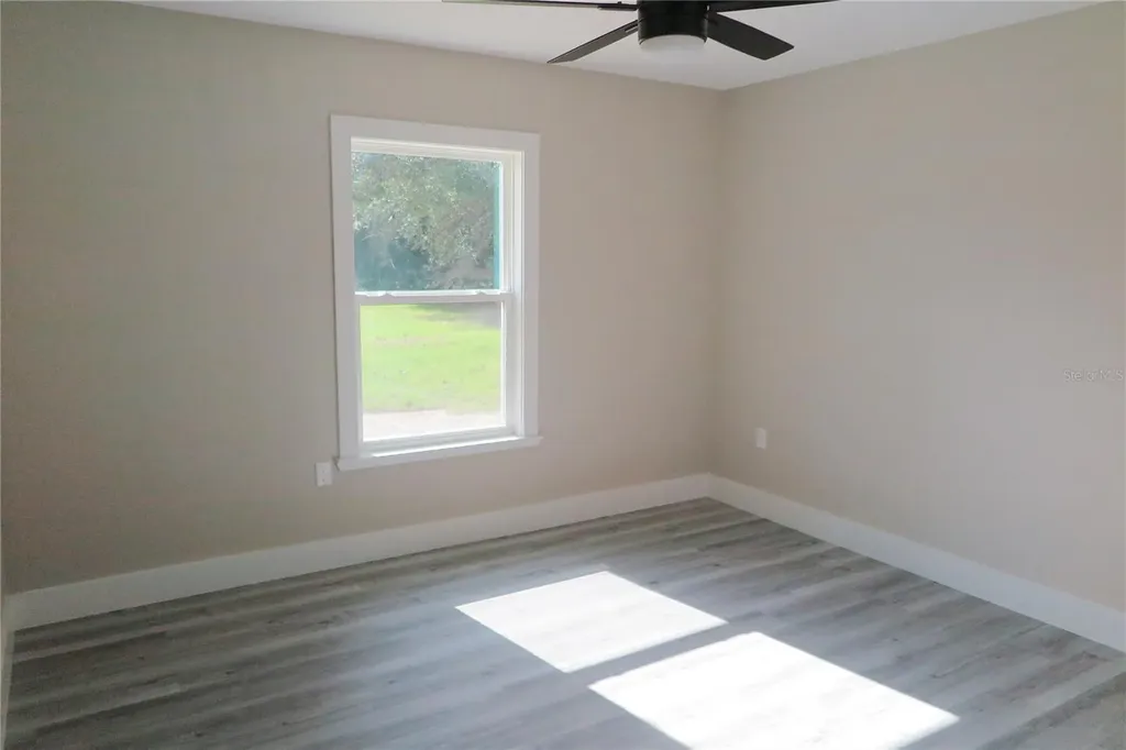 21315 NE 35th Place Hawthorne FL 32640