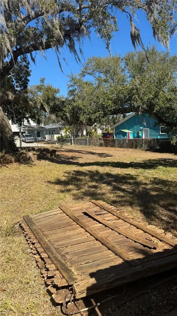 5TH St S Safety Harbor FL 34695