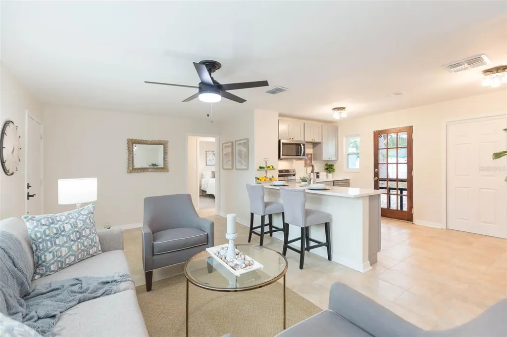 1235 Palm Street Clearwater FL 33755
