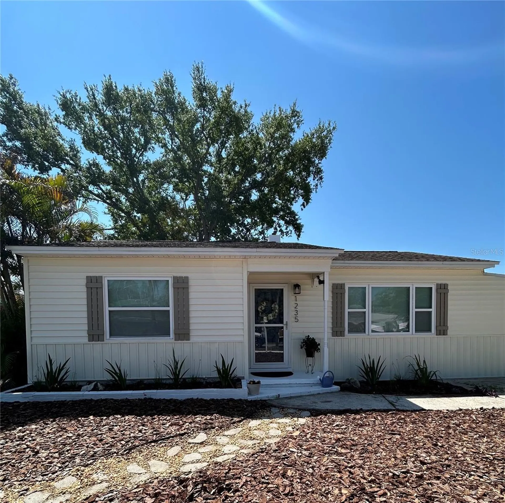 1235 Palm Street Clearwater FL 33755