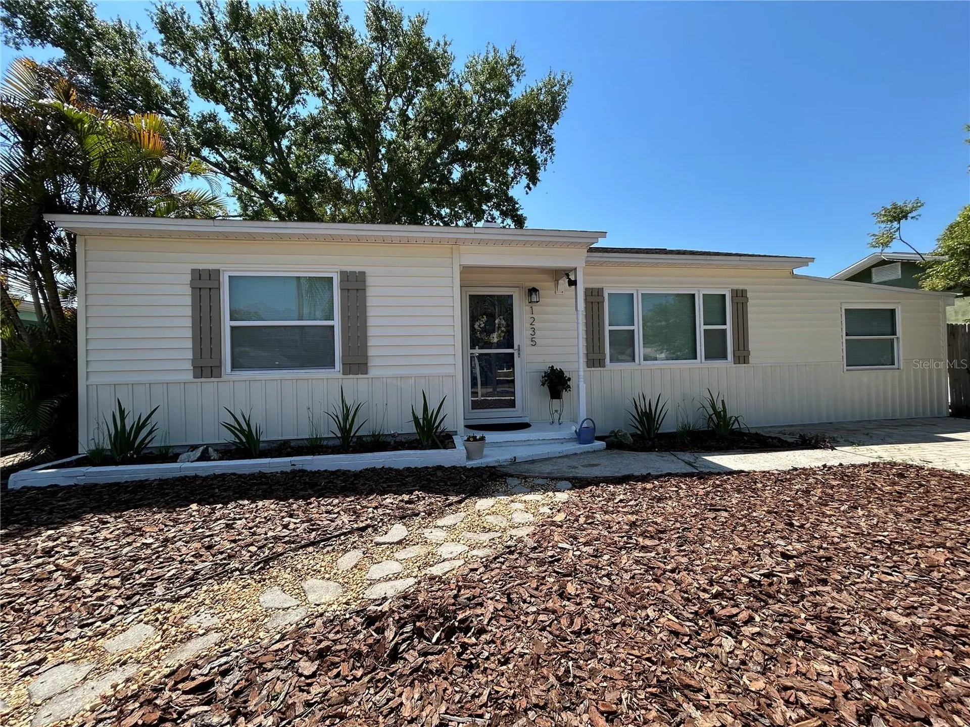 1235 Palm Street Clearwater FL 33755