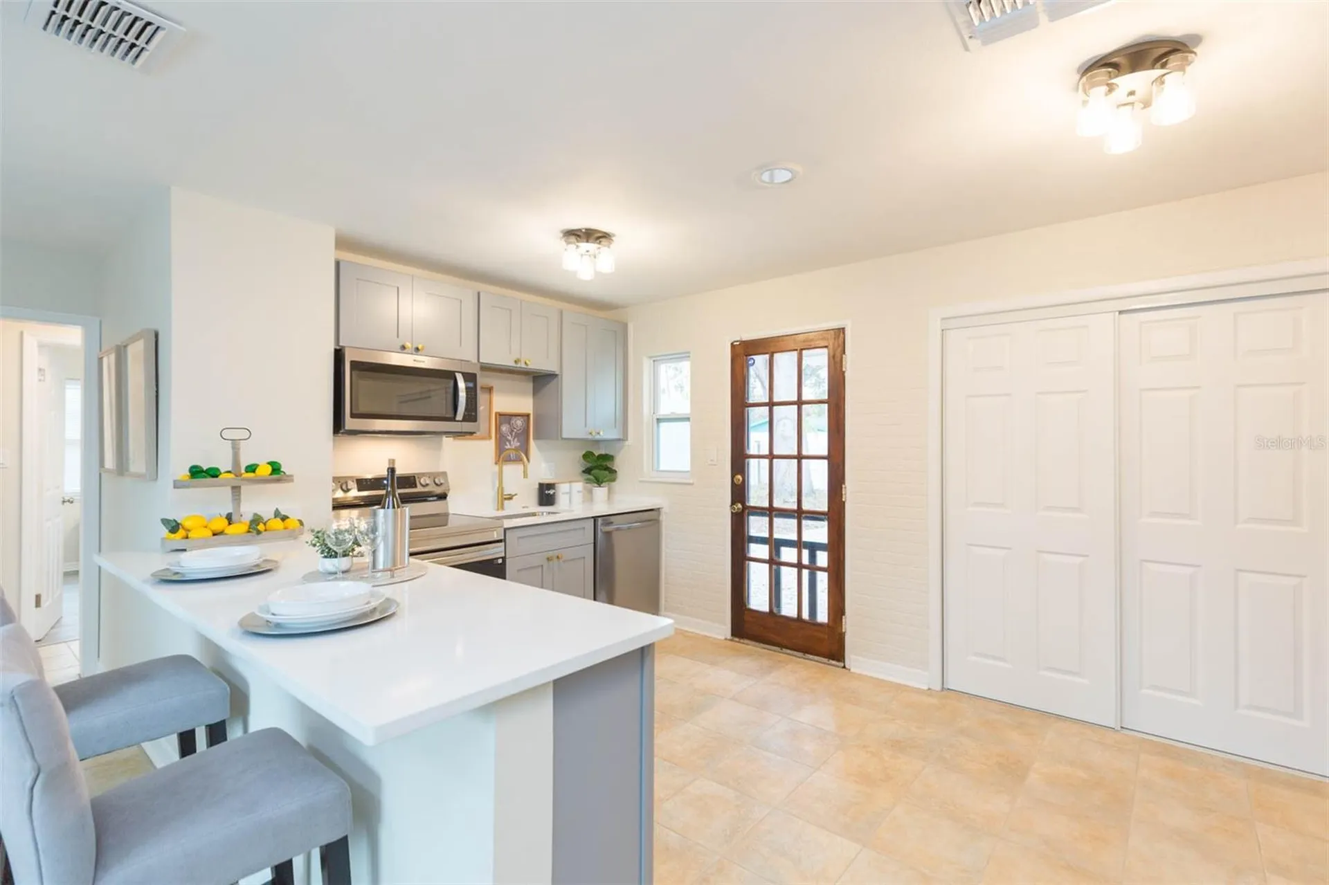 1235 Palm Street Clearwater FL 33755