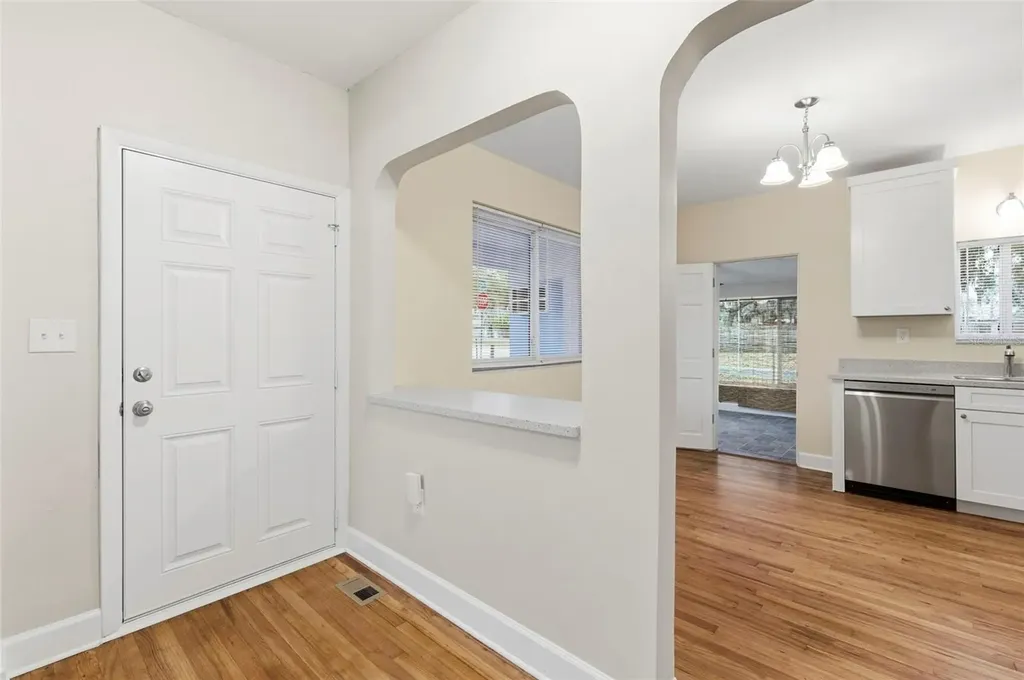 6103 Corson Avenue New Port Richey FL 34653
