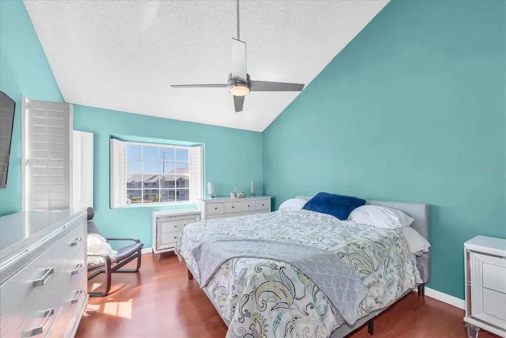 6931 Stones Throw Circle N St Petersburg FL 33710