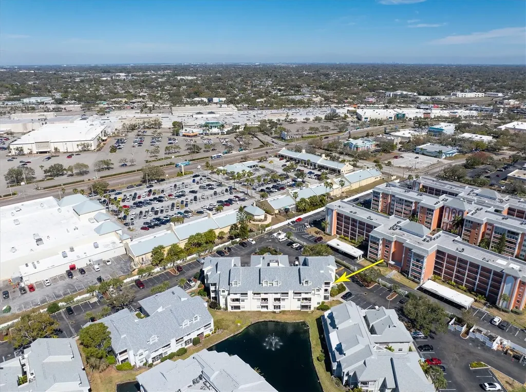 6931 Stones Throw Circle N St Petersburg FL 33710