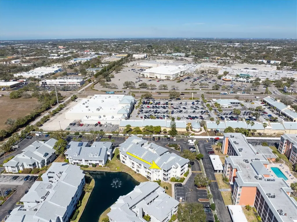 6931 Stones Throw Circle N St Petersburg FL 33710