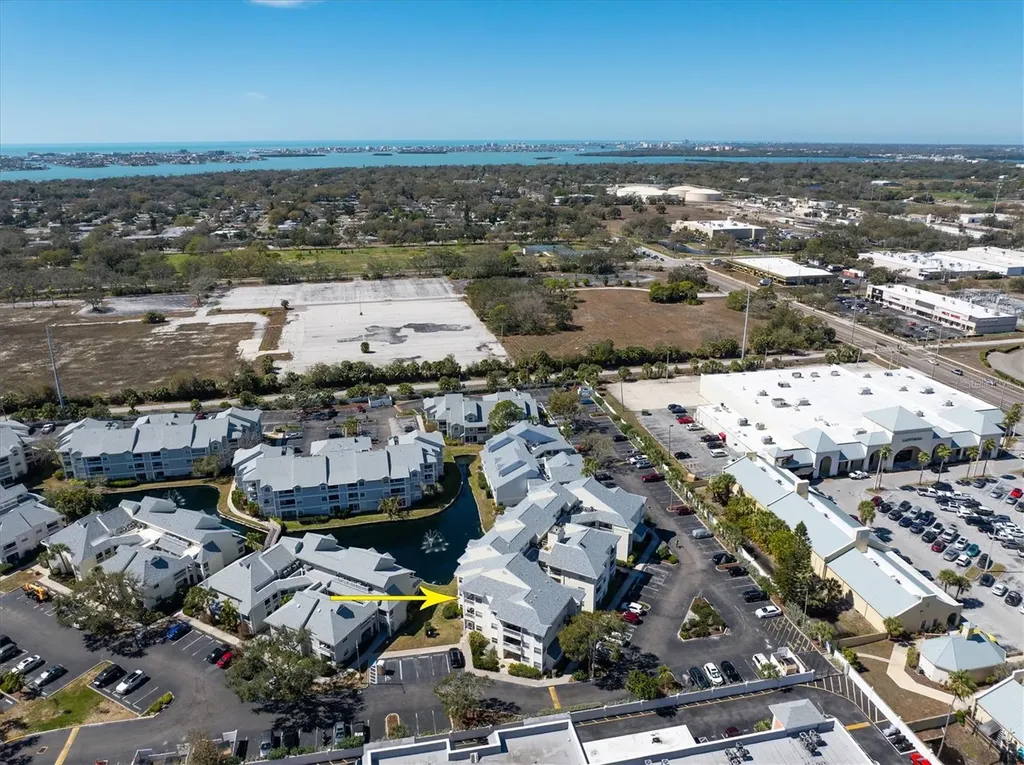 6931 Stones Throw Circle N St Petersburg FL 33710