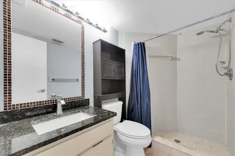 6931 Stones Throw Circle N St Petersburg FL 33710