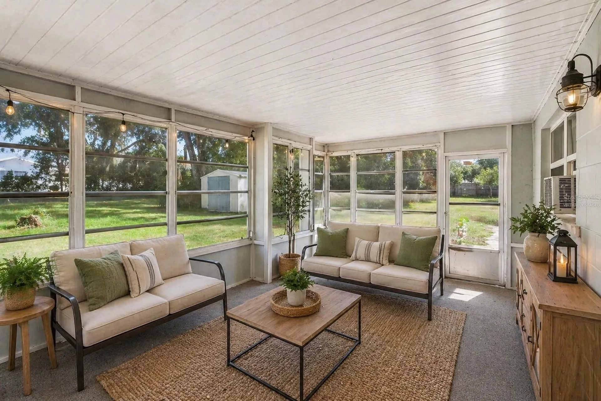 822 Poinsettia Drive Eustis FL 32726