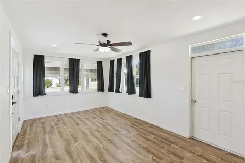 822 Poinsettia Drive Eustis FL 32726