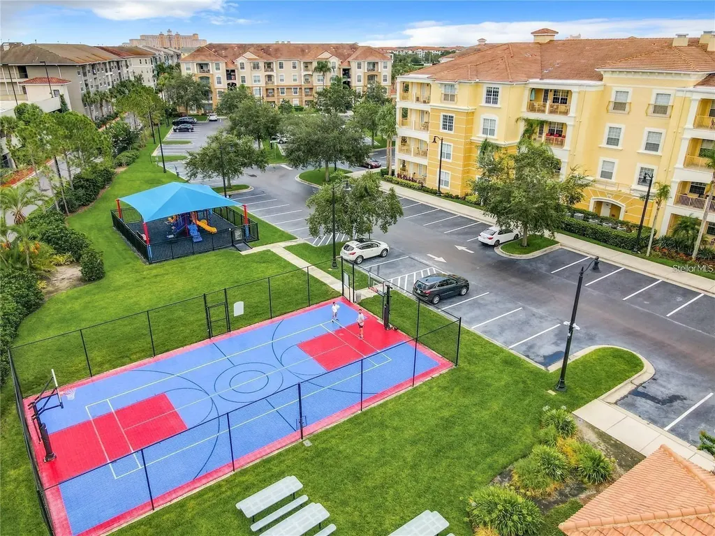 8000 Cool Breeze Drive Orlando FL 32819