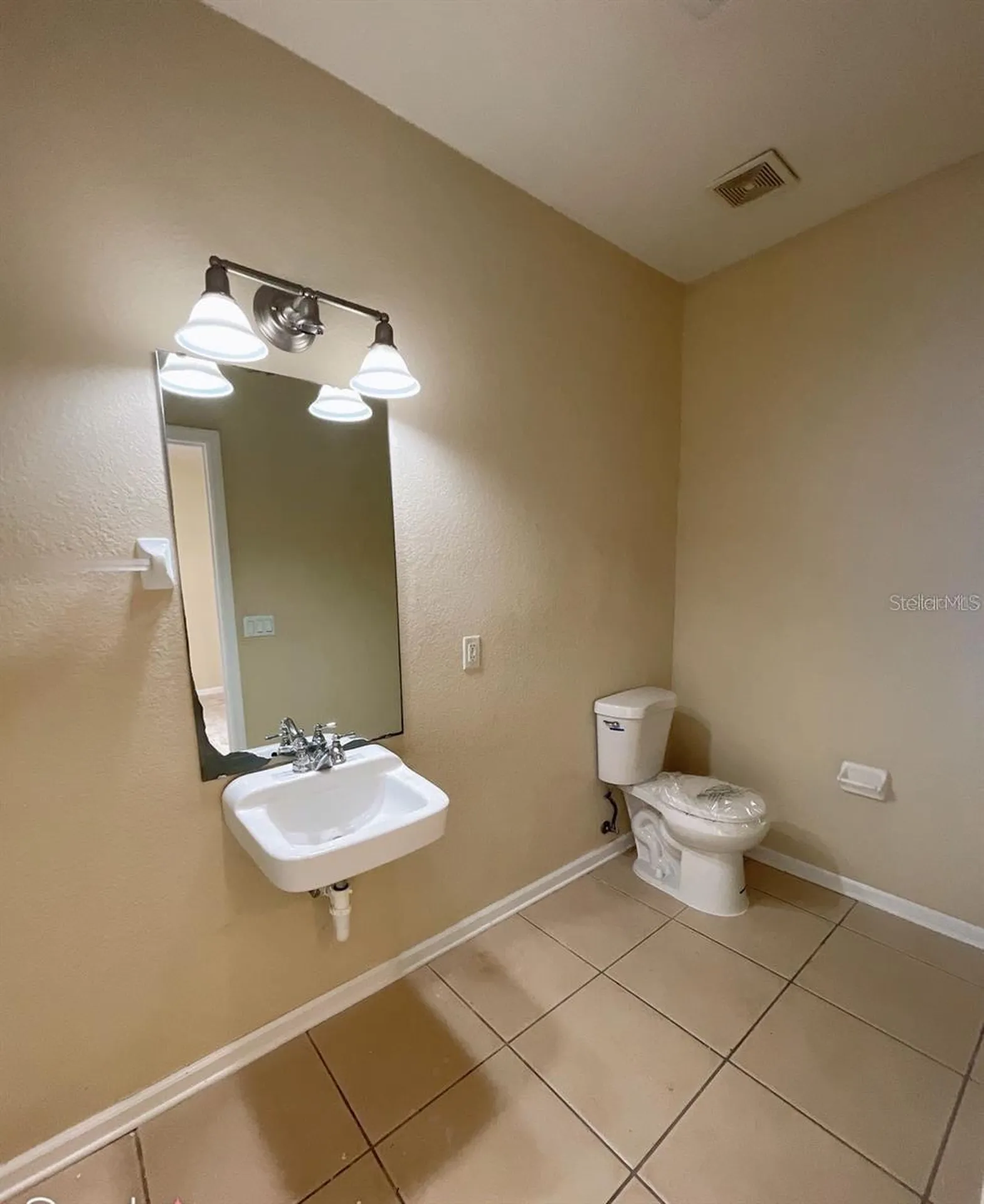 8000 Cool Breeze Drive Orlando FL 32819
