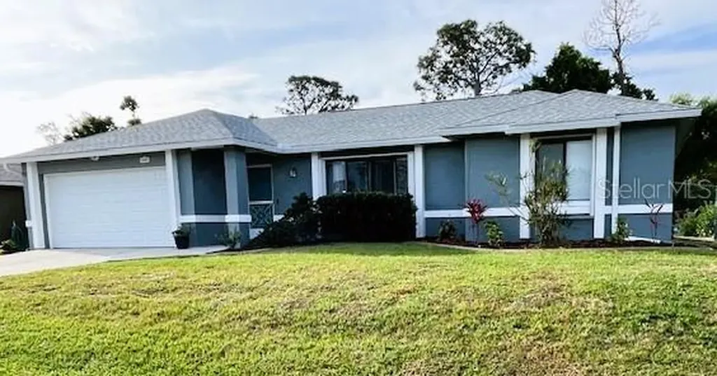 22497 Glen Avenue Punta Gorda FL 33980