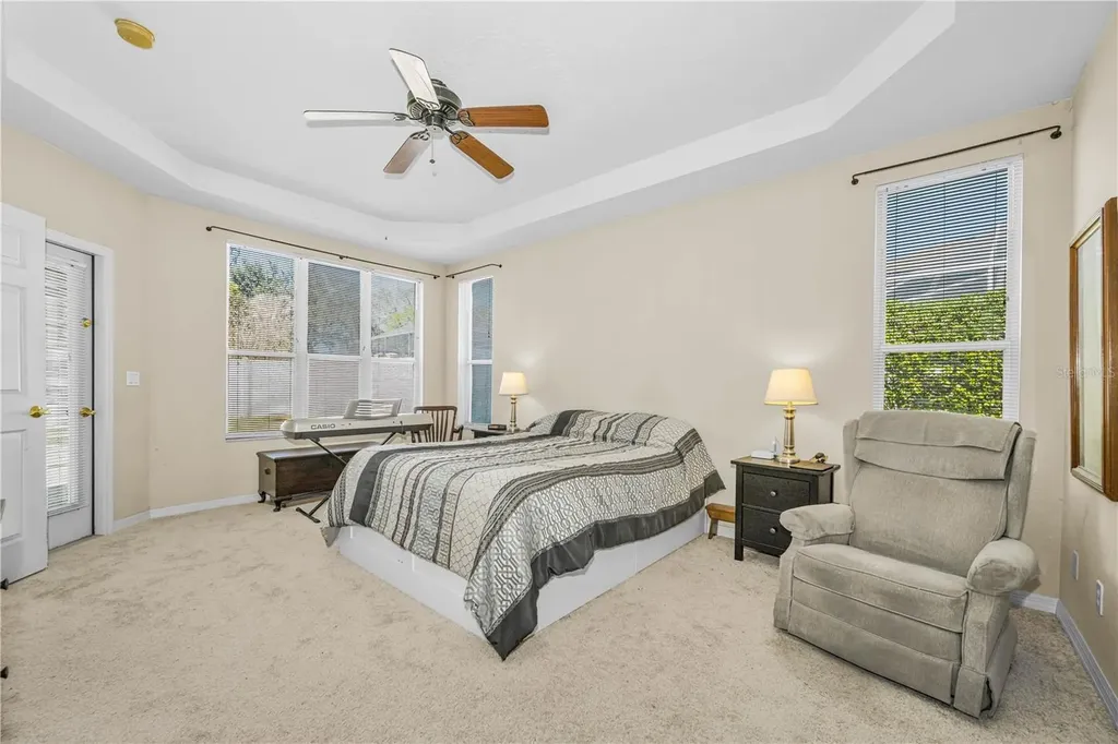 2225 Longmore Circle Valrico FL 33596