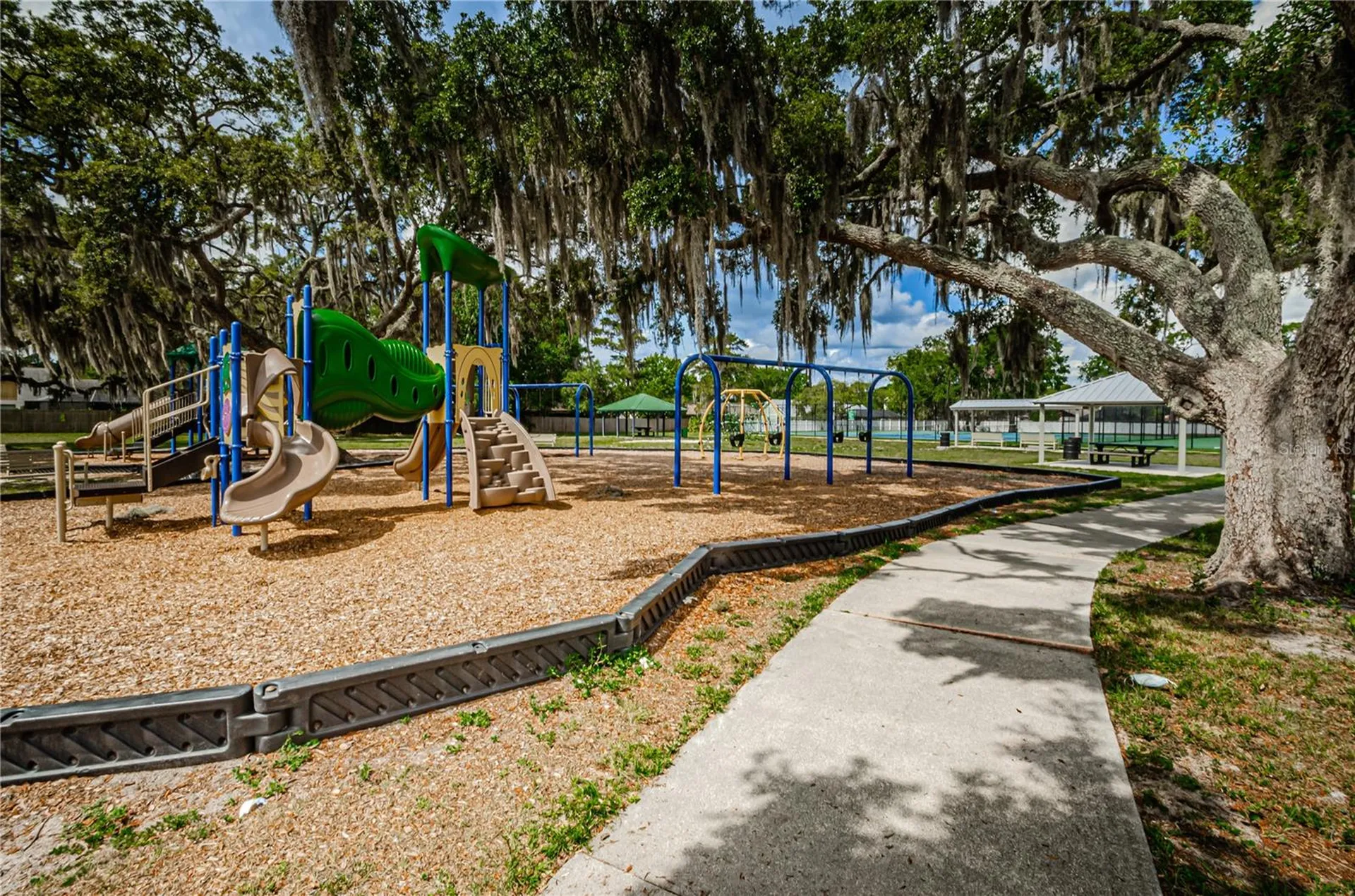 2225 Longmore Circle Valrico FL 33596