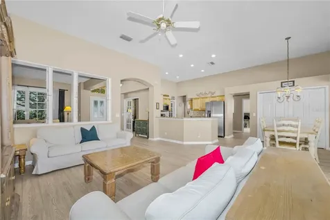 2225 Longmore Circle Valrico FL 33596