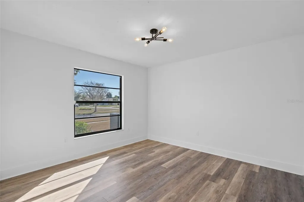 3872 Kingston Boulevard Sarasota FL 34238