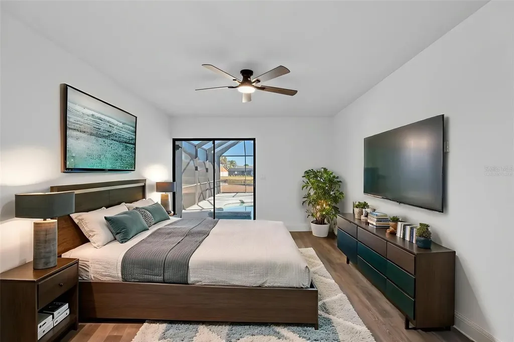 3872 Kingston Boulevard Sarasota FL 34238